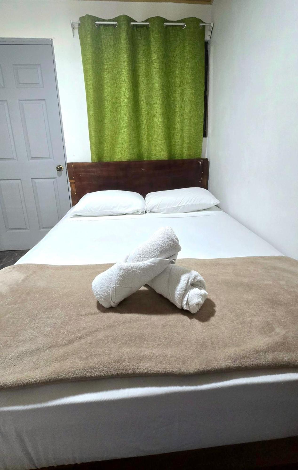Cattleya - Monteverde, Costa Rica Hostal
